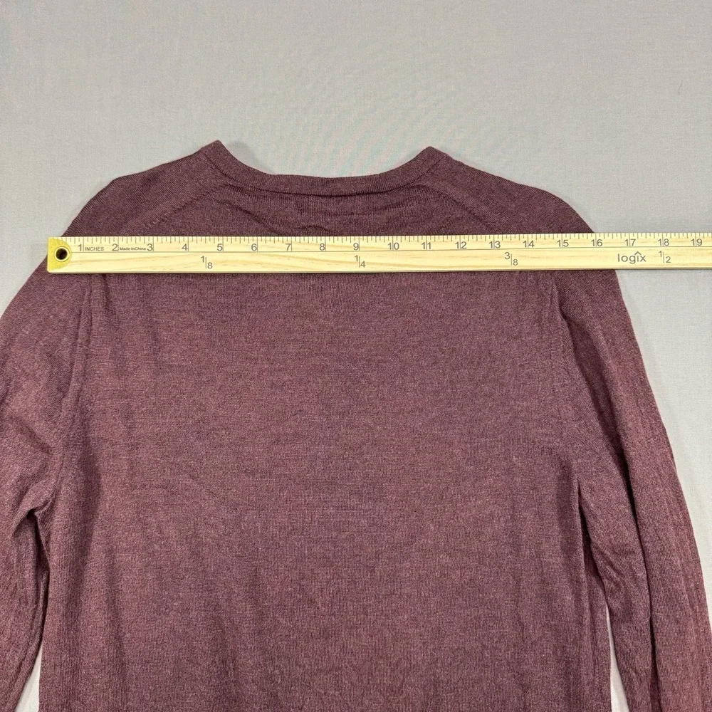 Banana Republic Men's Merino Wool Burgundy V-Neck Pullover Sweater Size S